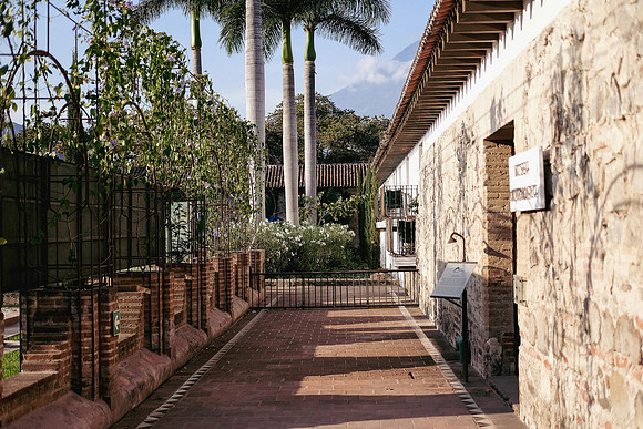 Casa Santo Domingo ~Antigua