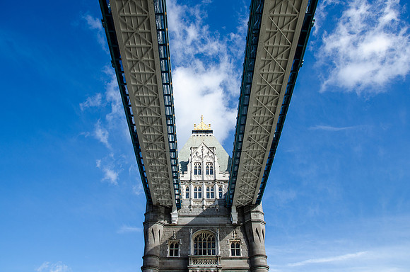 London Bridge ~London, UK